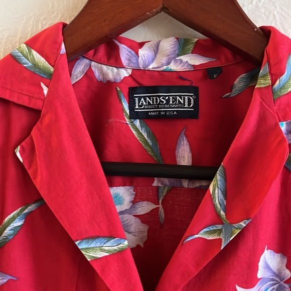 Lands’ End Hawaiian Top. Size small. - Picture 2 of 3